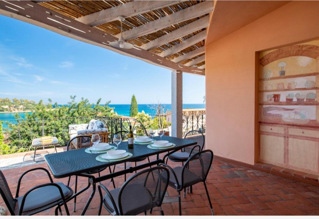 Porto Frailis Arbatax Casa Vista Mareヴィラ エクステリア 写真